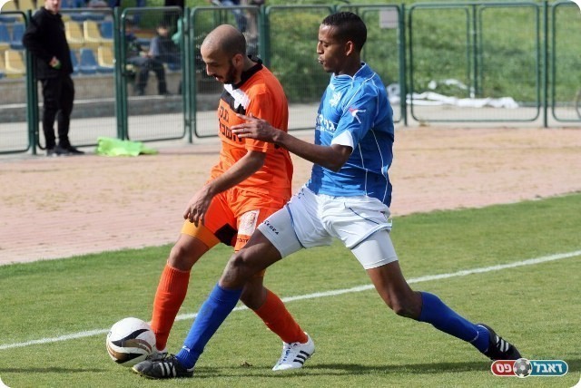 תורה של כפר שלם להחטיא. לוי מול סולומון (רועי אסרף)